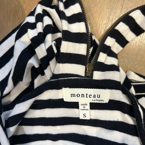 Flattering t-back zip maxi dress. - Picture 5 of 7